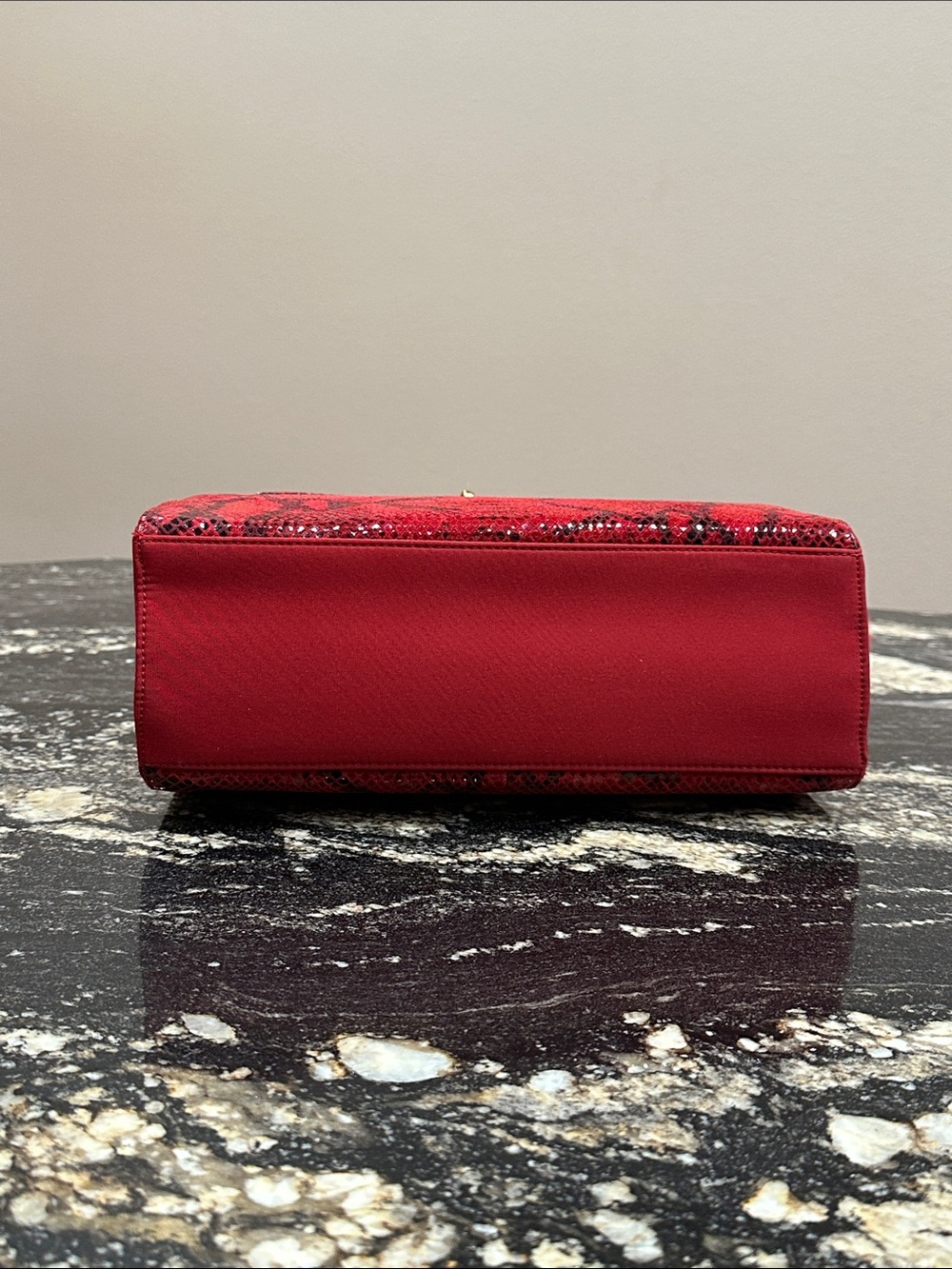 Valerie Stevens Snake Embossed Bag ❤️ - Picture 4 of 8